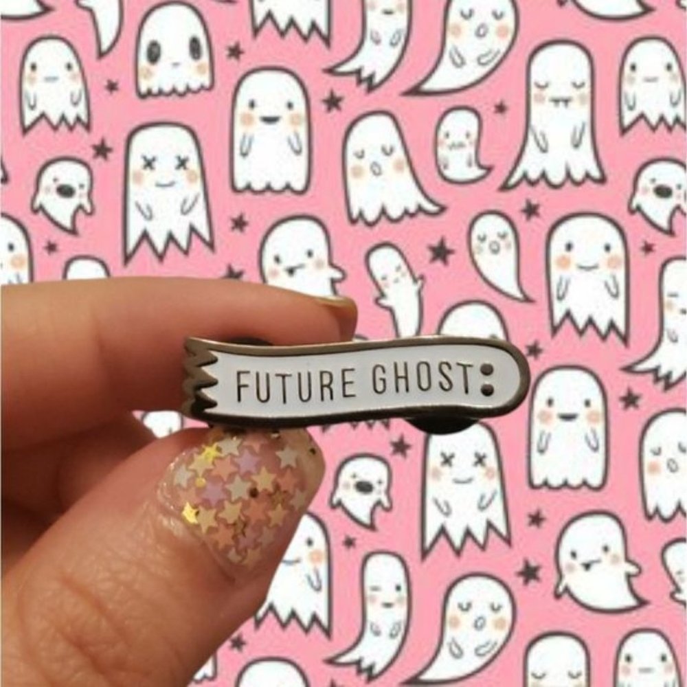 👻Future ghost, glow in dark enamel pin